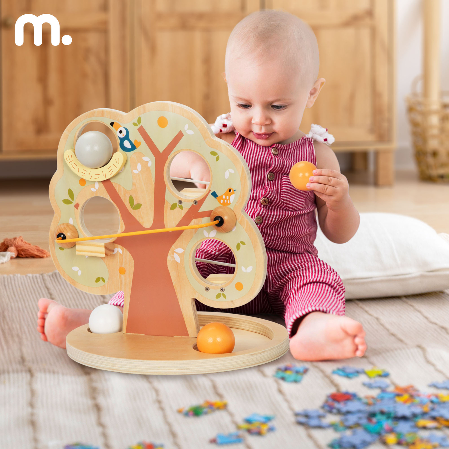 Pistă de alunecare cu bile din lemn - Copac verde