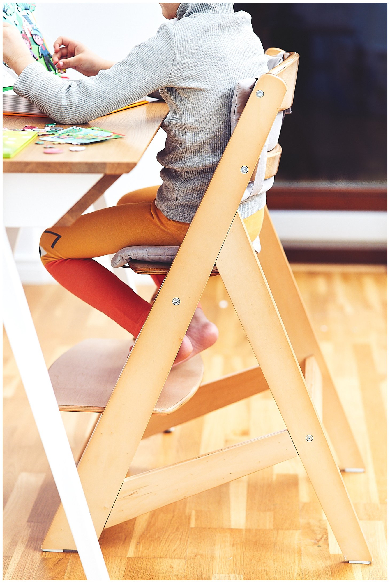 Scaun de hrănire din lemn Moby-System WOODY - culoarea lemnului natural