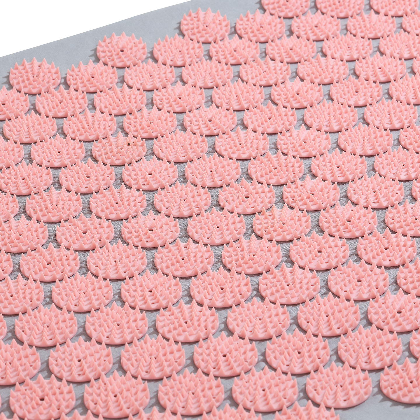 Saltea de presopunctură ECO din in cu fibră de cocos și pernă de hrișcă – 68 cm HyperMotion gri și roz