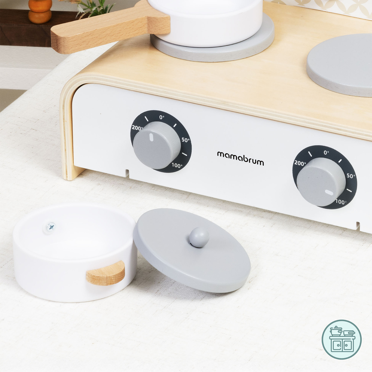 Bucătărie pliabilă din lemn Mamabrum pentru copii - Set cu oale, accesorii de bucătărie și depozitare