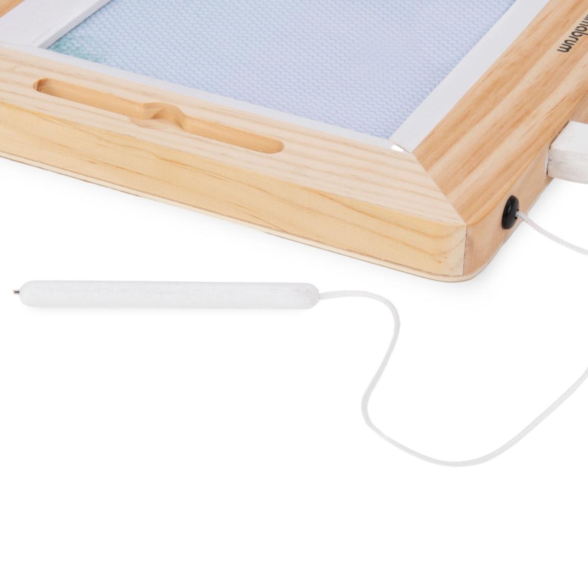 Album de însemnări din lemn cu ștampile - planșă de desen