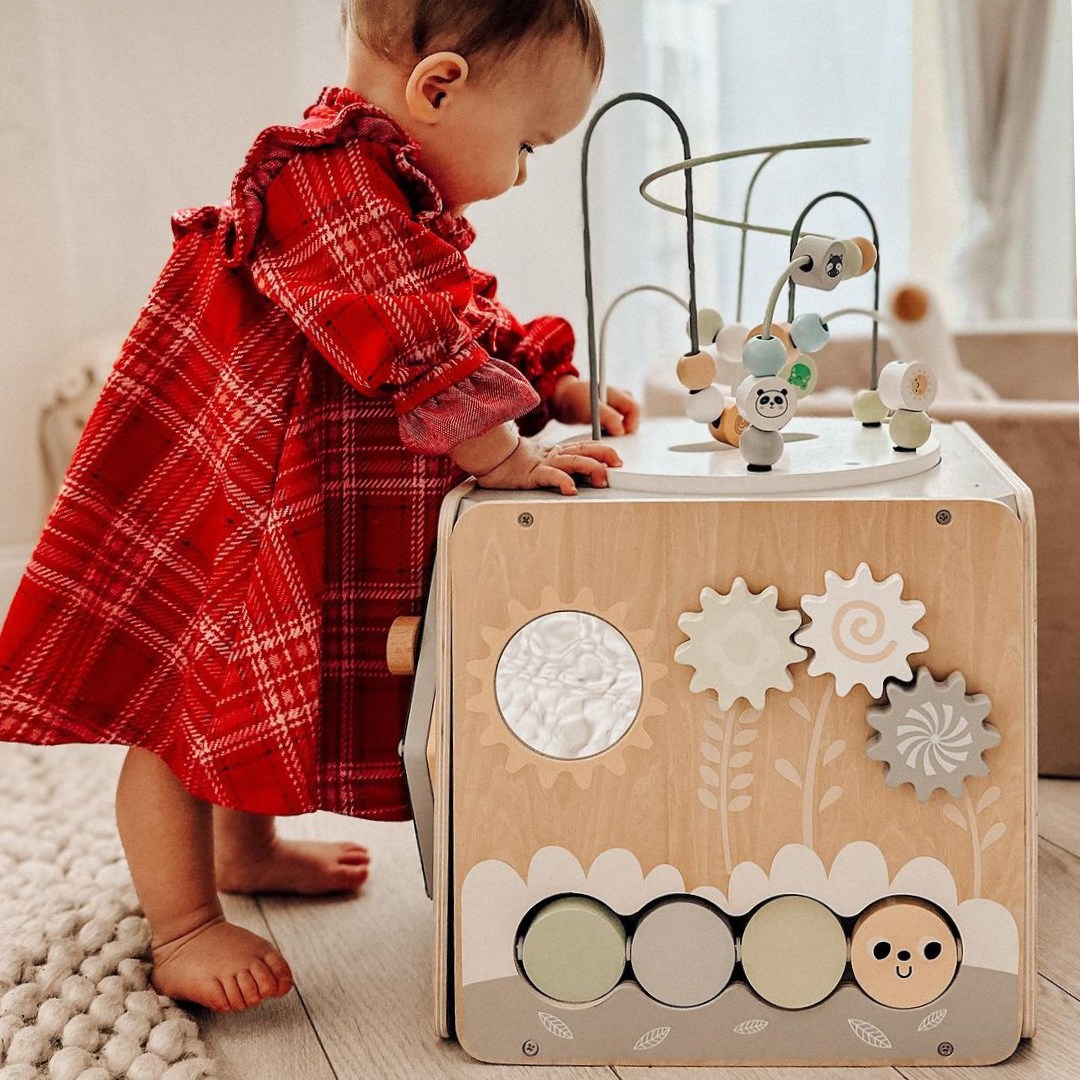 Cub mare de activitate din lemn cu buclă - Montessori