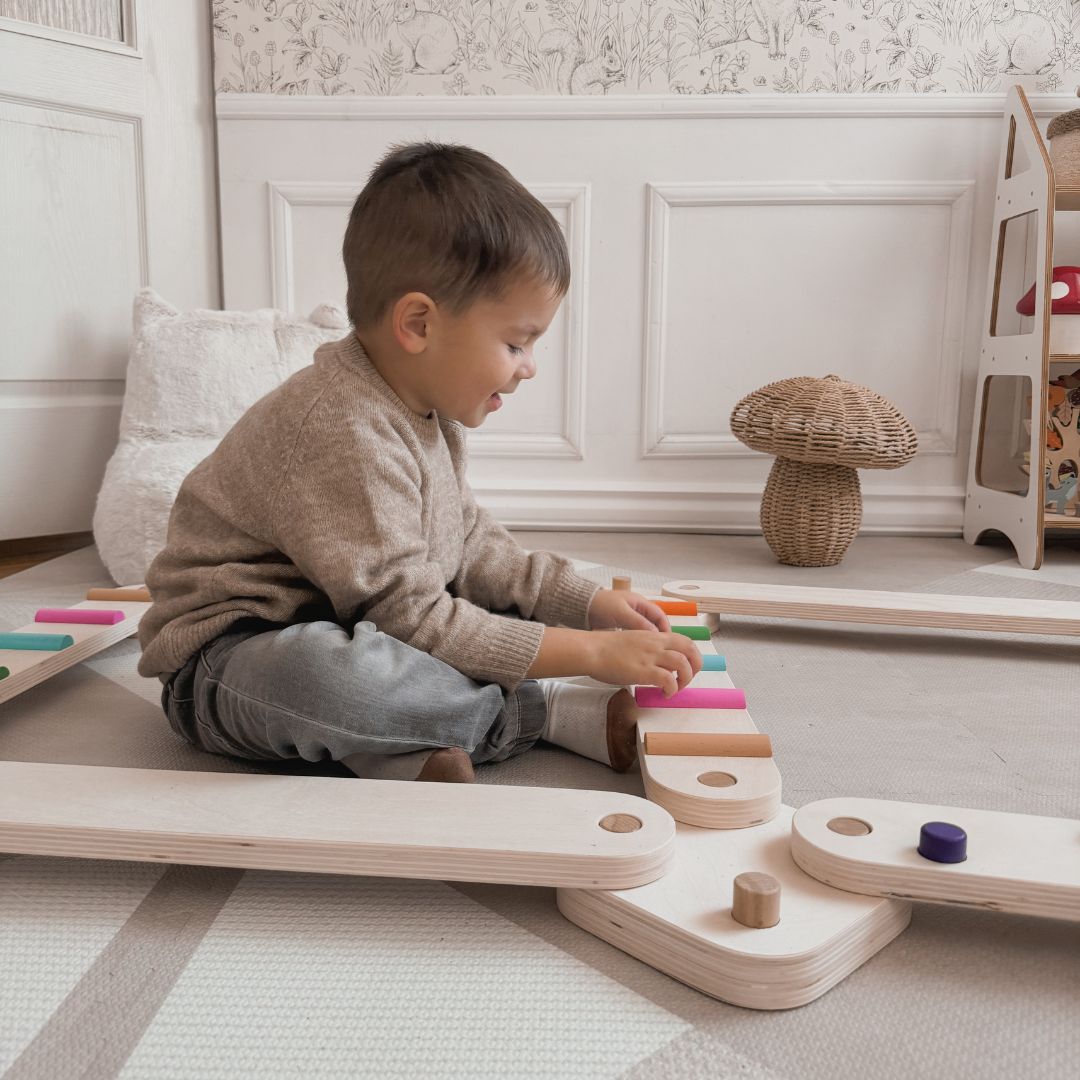 Pistă de echilibru din lemn - cale senzorială - 14 elemente