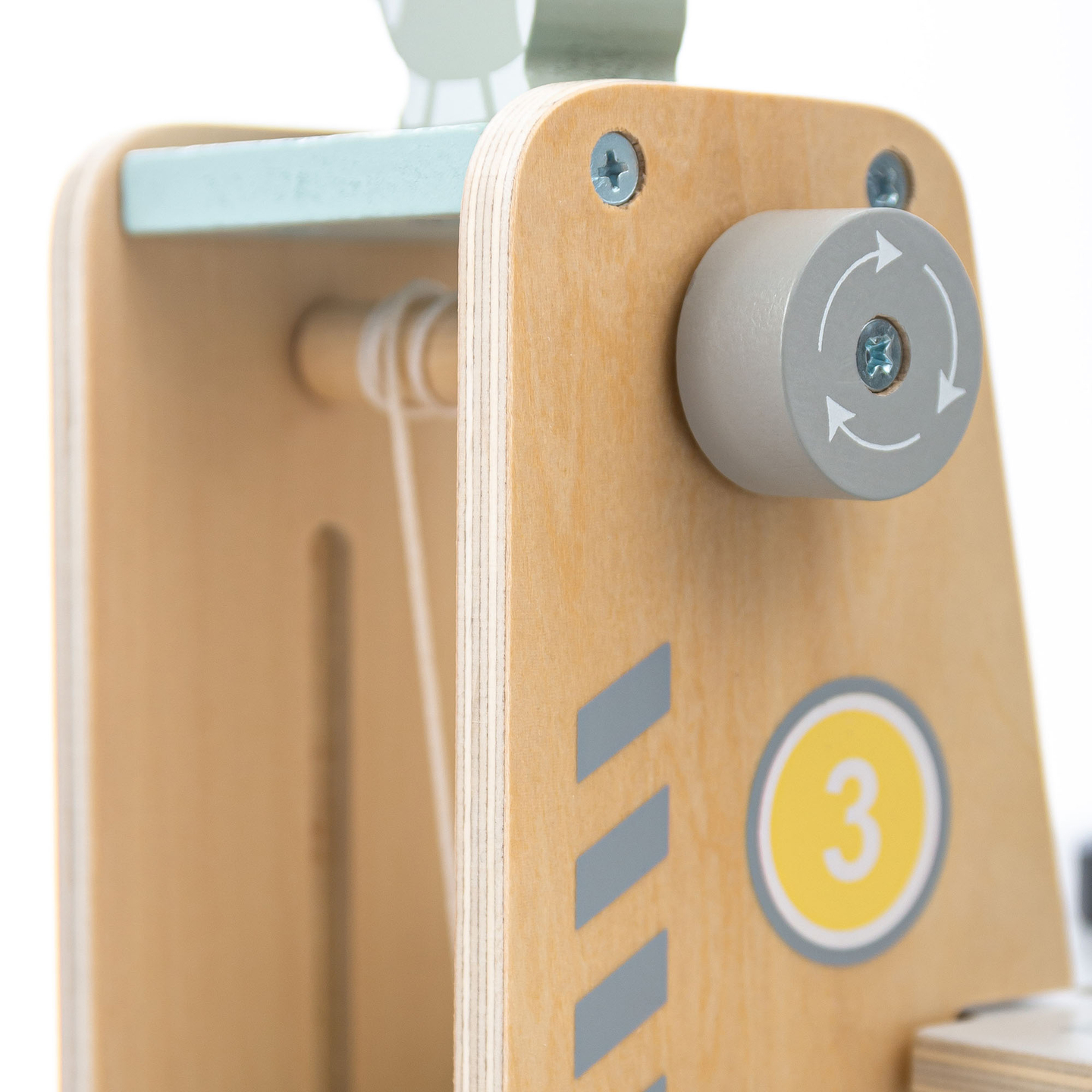 Garaj din lemn, cu trei etaje, pentru copii, cu accesorii - parcare, benzinărie, spălătorie auto, elicopter