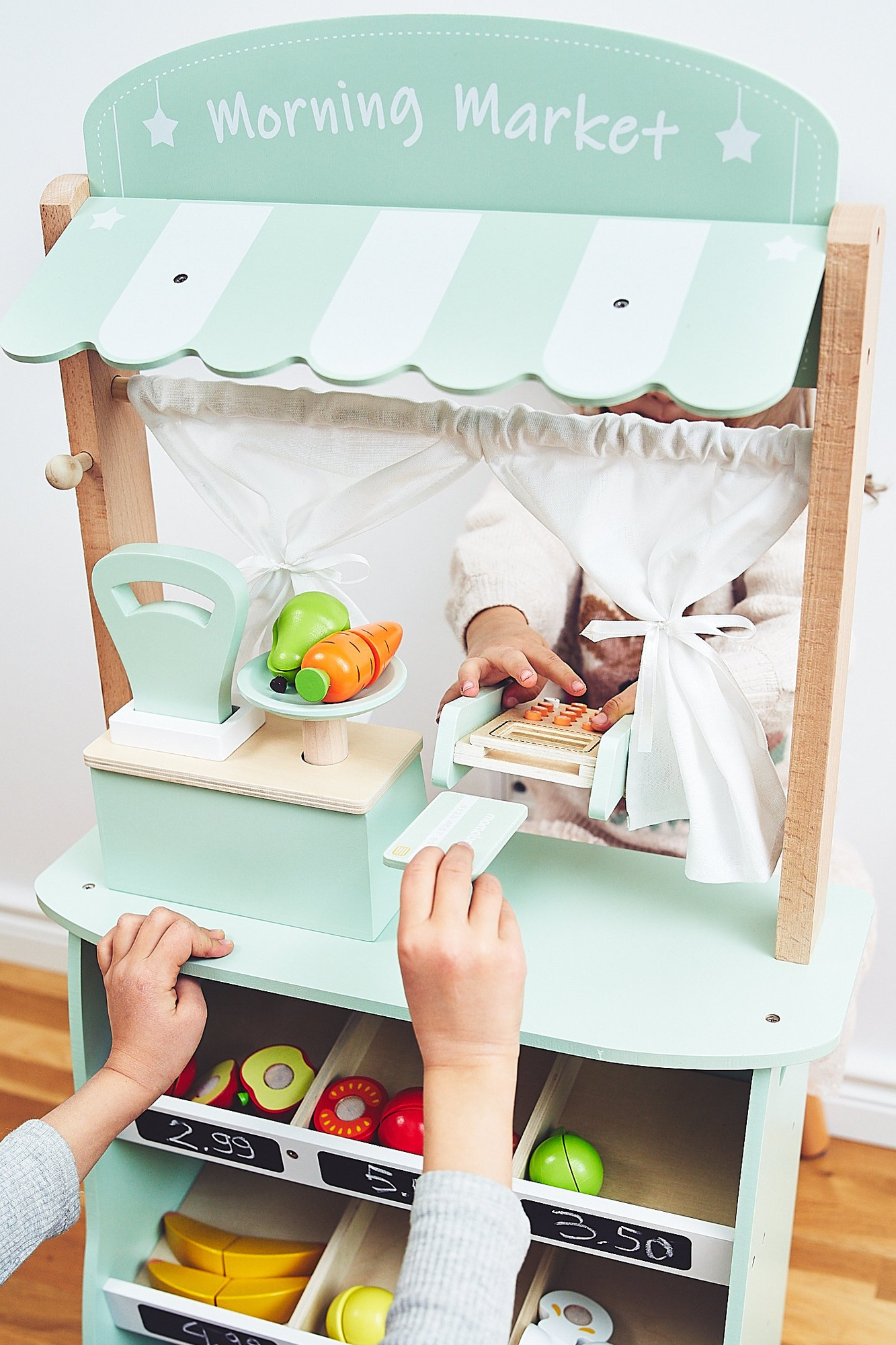 Magazin mare din lemn - tarabă și teatru 2 în 1 cu cântar, terminal de plată, fructe și legume