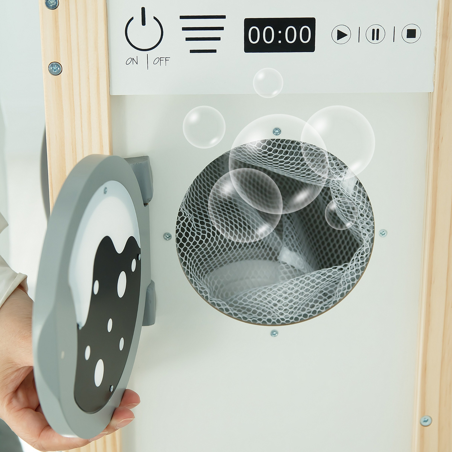 Bucătărie interactivă cu mașină de spălat rufe, mașină de spălat vase și tablă