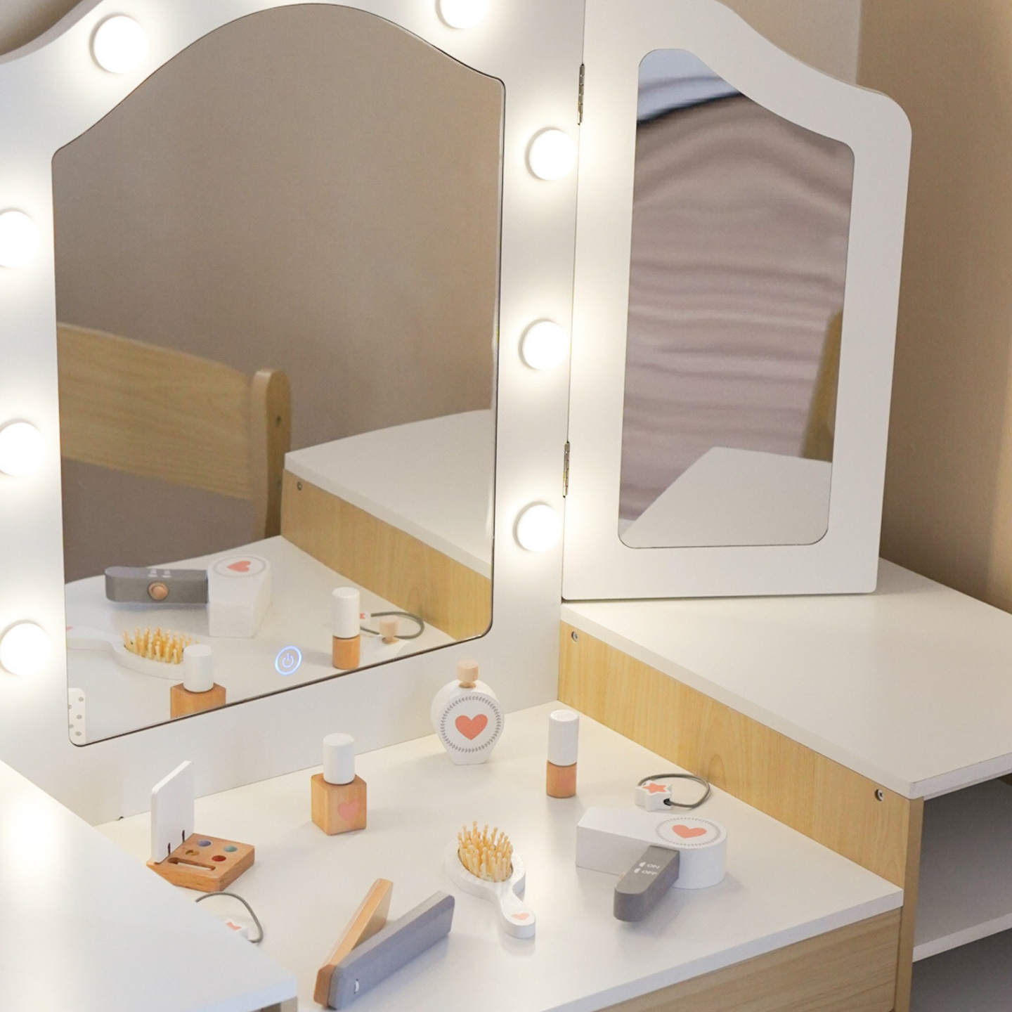 Măsuță de toaletă pentru copii din lemn cu scaun, accesorii și iluminare LED