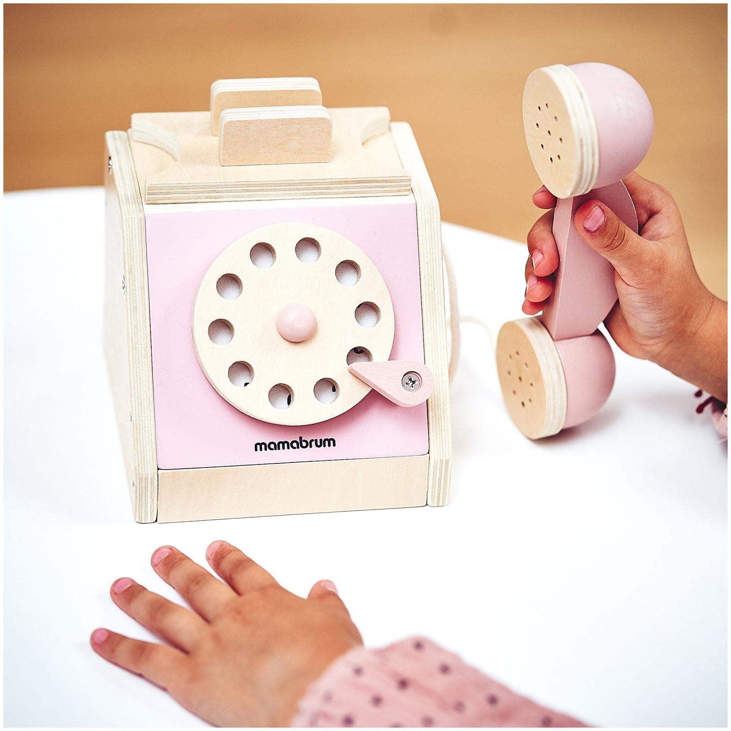 Telefon retro din lemn - roz pastel