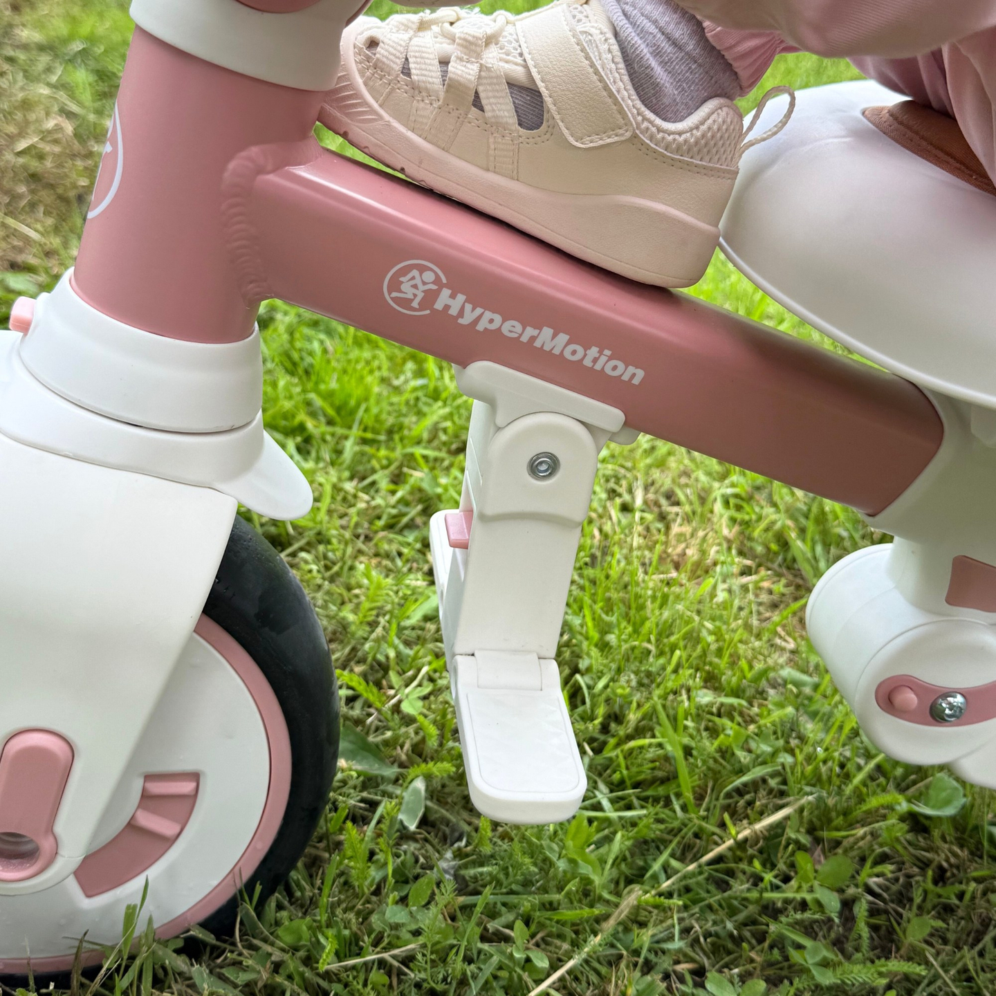 Triciclu multifuncțional 8in1 TOBI FOREST - roz