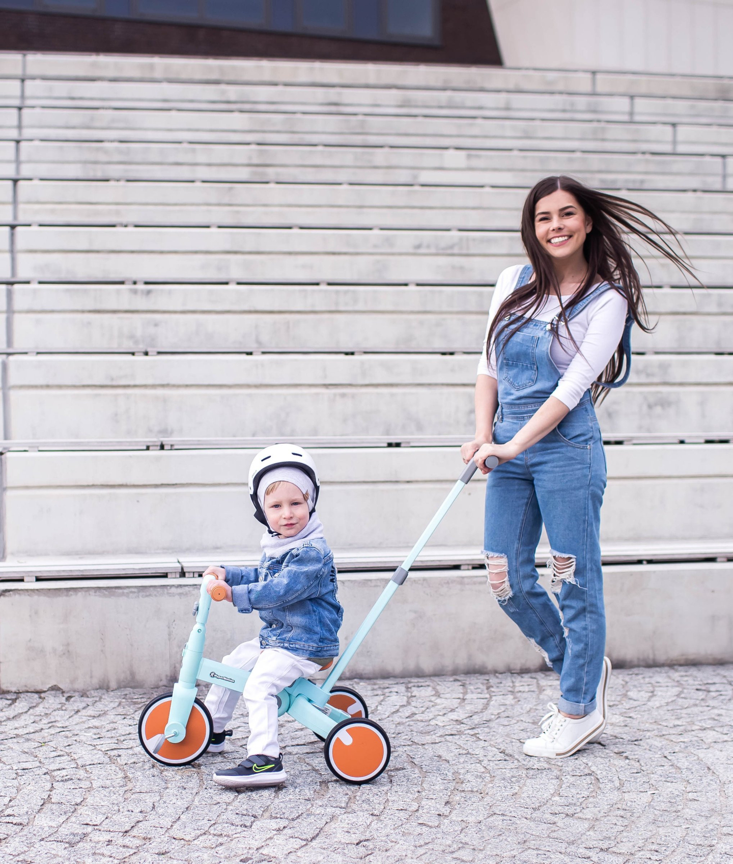 Tobi ROCKET - Tricicletă pentru copii, bicicletă de fond, călăreț - împingător - 5 în 1 de la HyperMotion