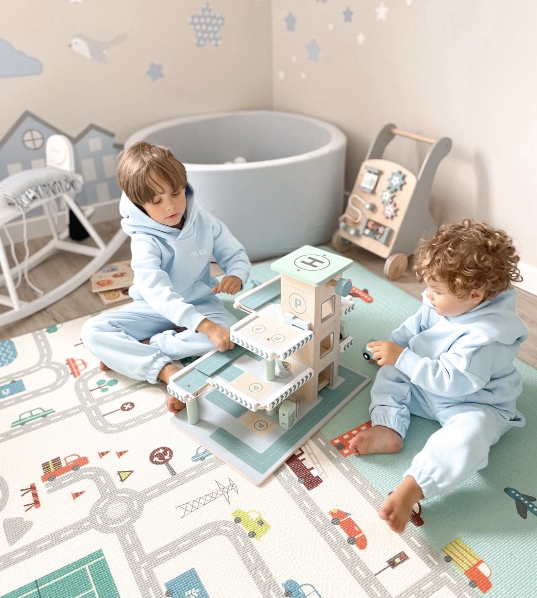 Covoraș de spumă cu două fețe XXL - rola 2 CM (drum și zigzaguri)