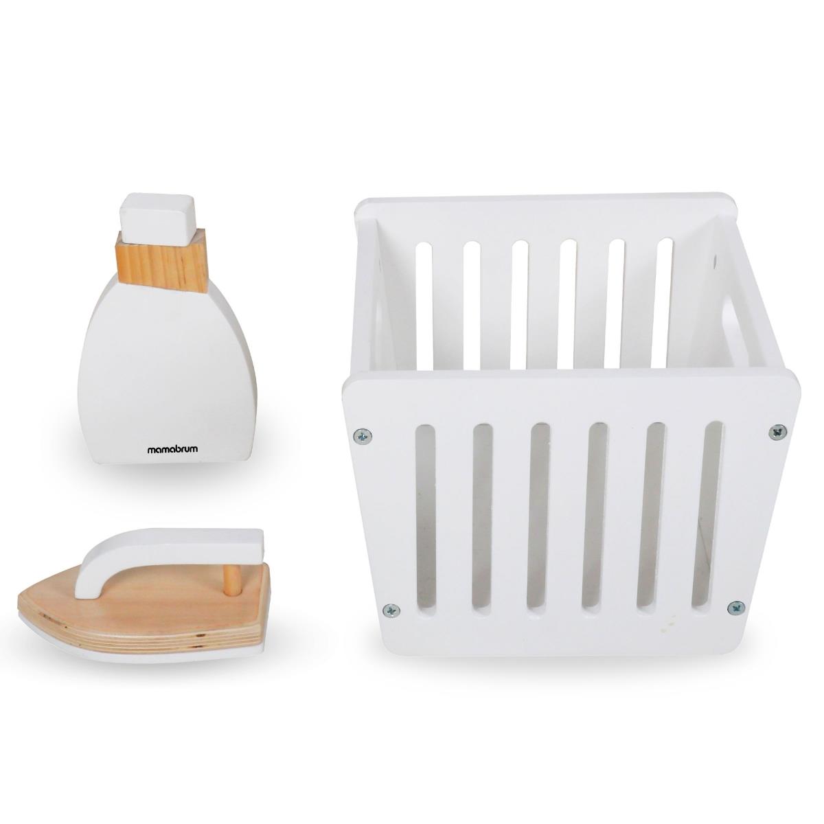 Mașină de spălat din lemn cu fier de călcat, coș și lichid de spălat