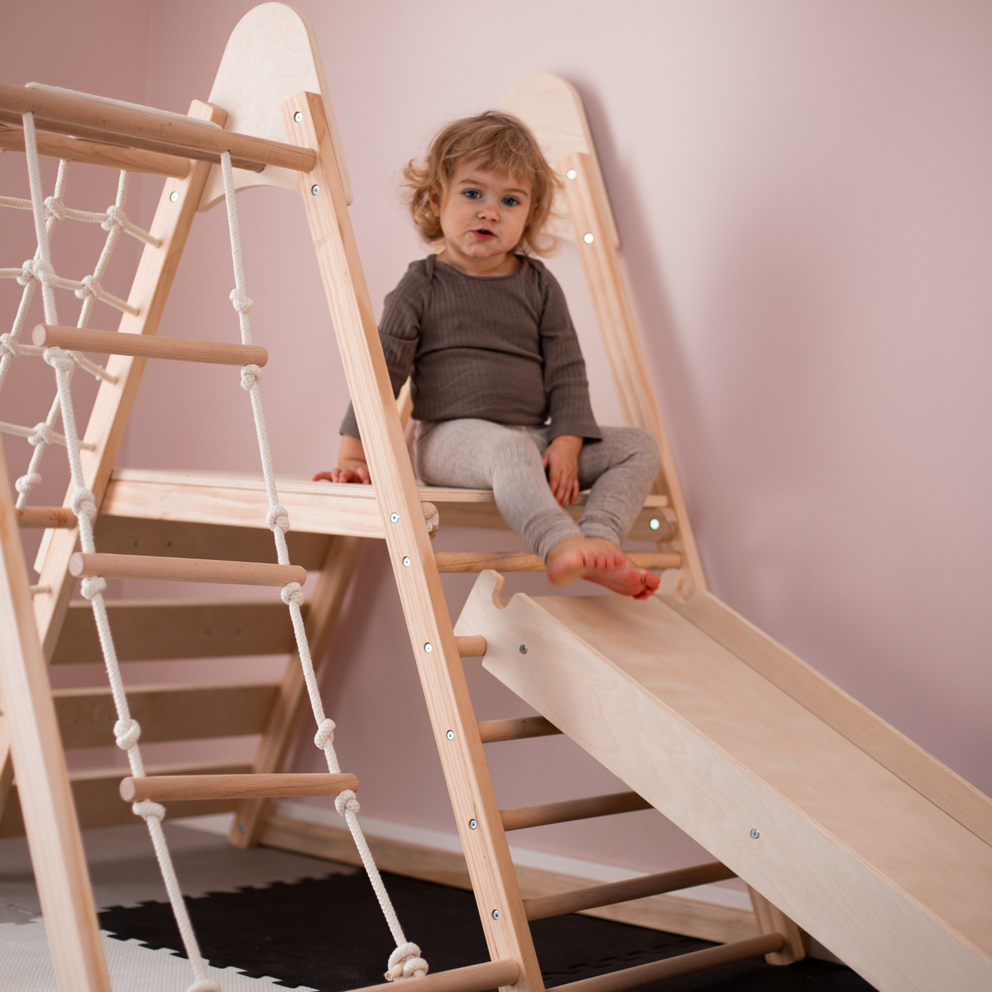 Loc de joacă din lemn XL 5in1