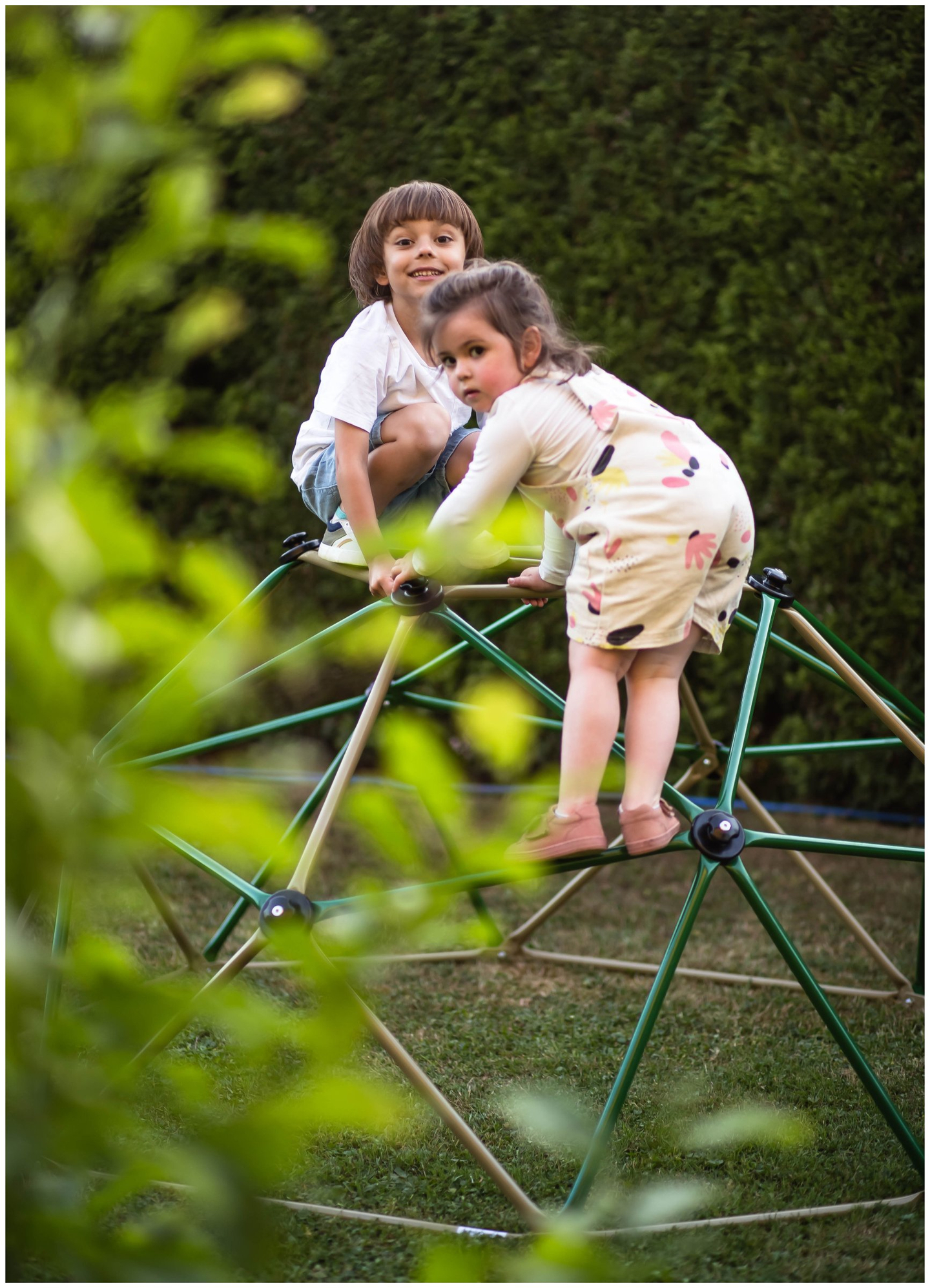 HyperMotion Cupola de cățărat pentru copii XL, geodom, teren de joacă pentru grădină, diametru: 1,8 m