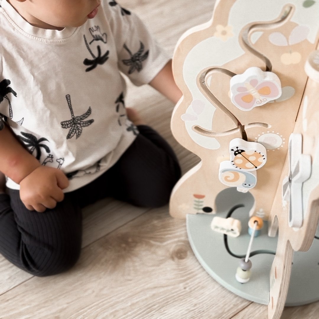 Jucărie educativă din lemn 10 în 1 - copac multifuncțional