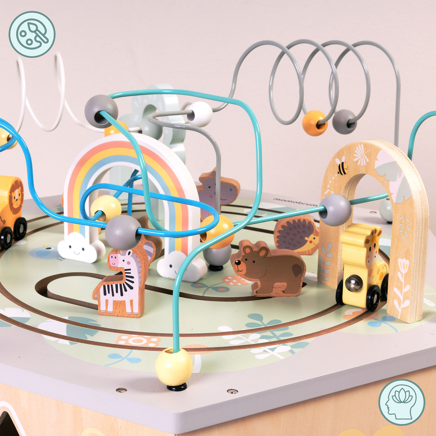 Cub educațional mare din lemn - o jucărie Montessori cu trenuleț magnetic și bucle motorii