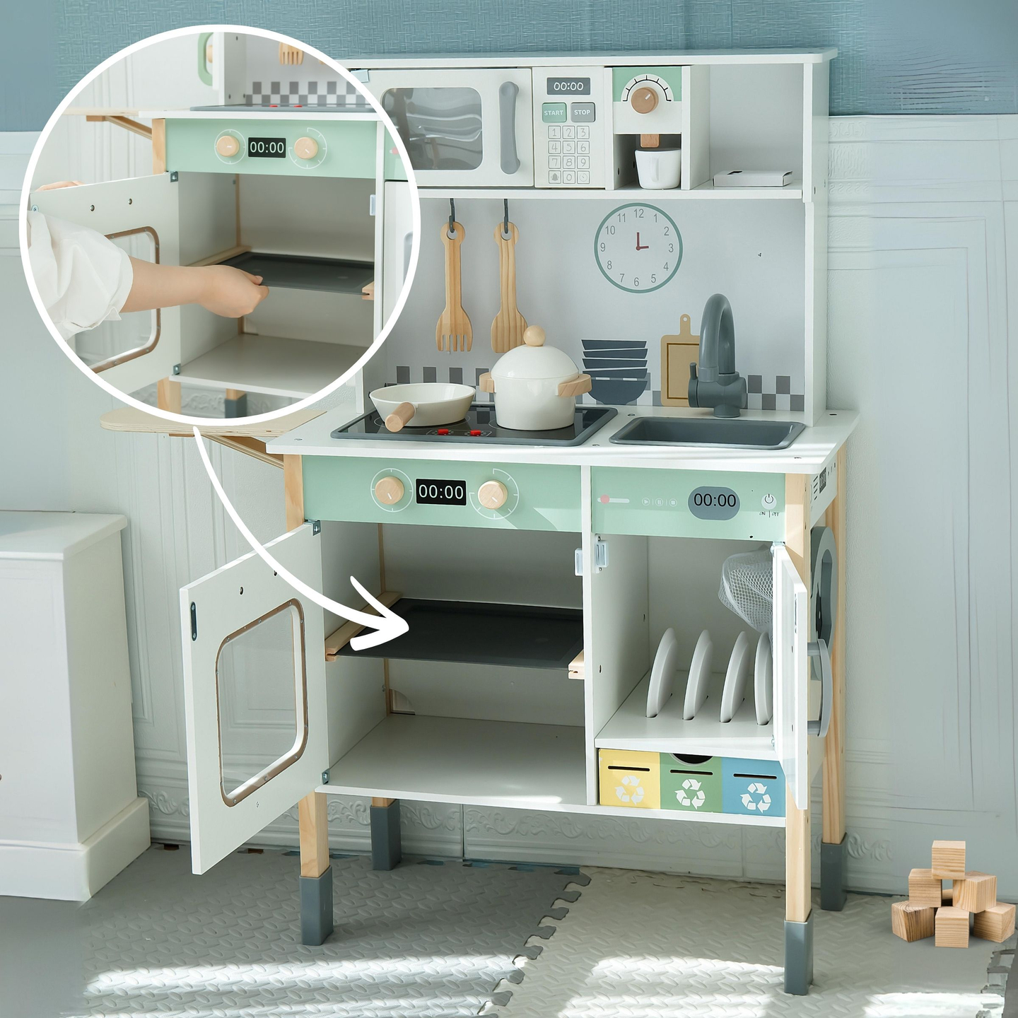 Bucătărie interactivă cu mașină de spălat rufe, mașină de spălat vase și tablă