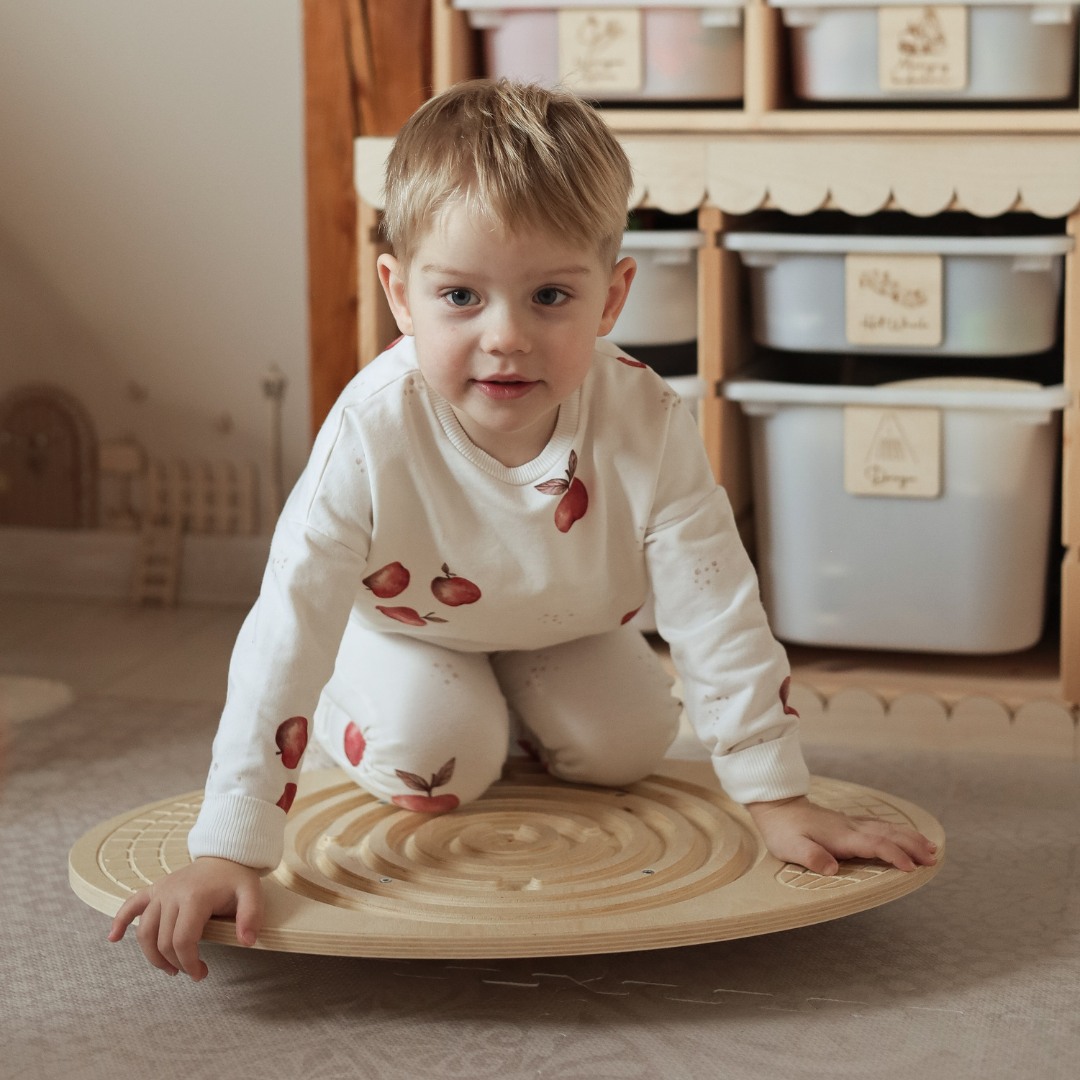 Tablă de echilibru din lemn cu labirint și bile - balansoar de echilibru