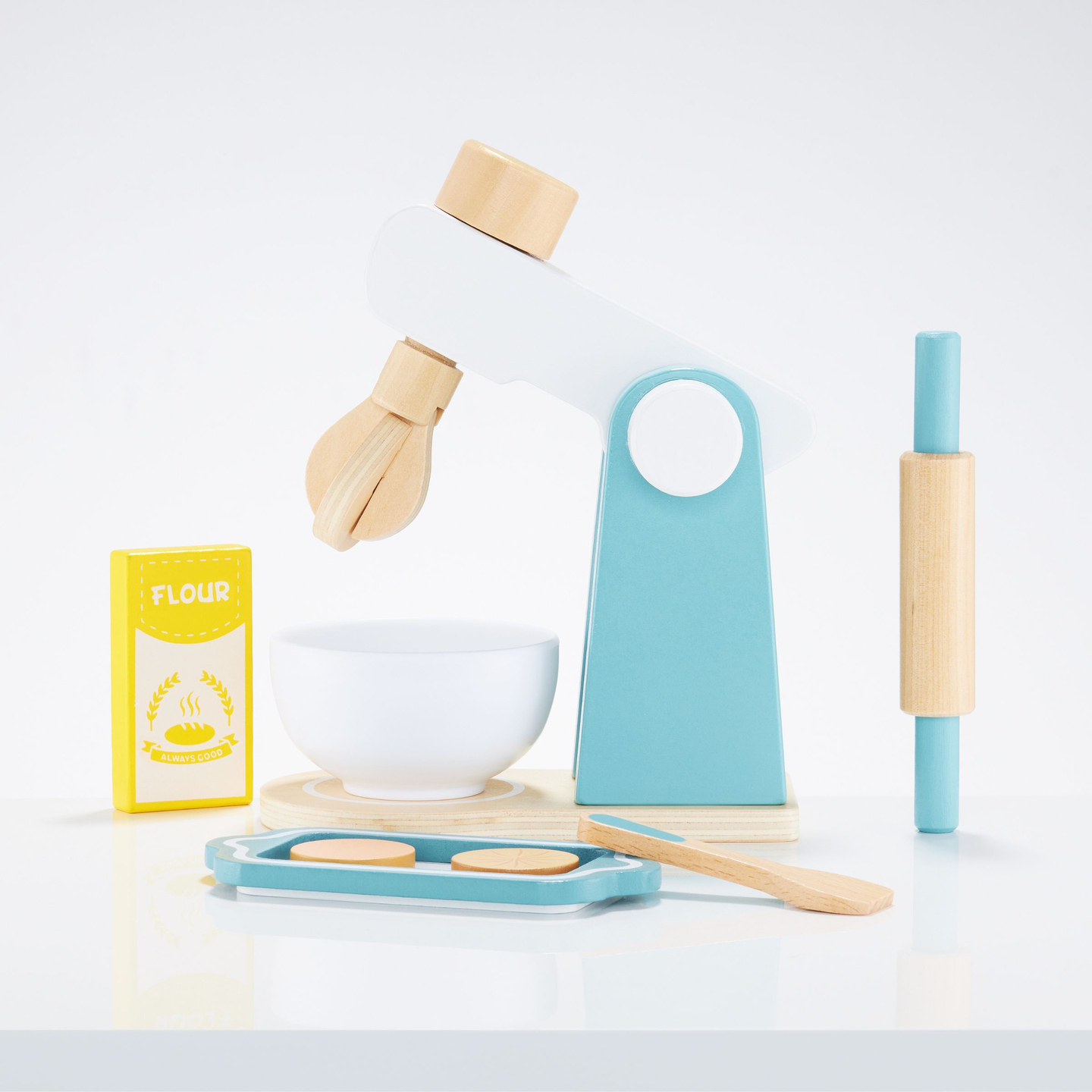 Mixer din lemn cu accesorii