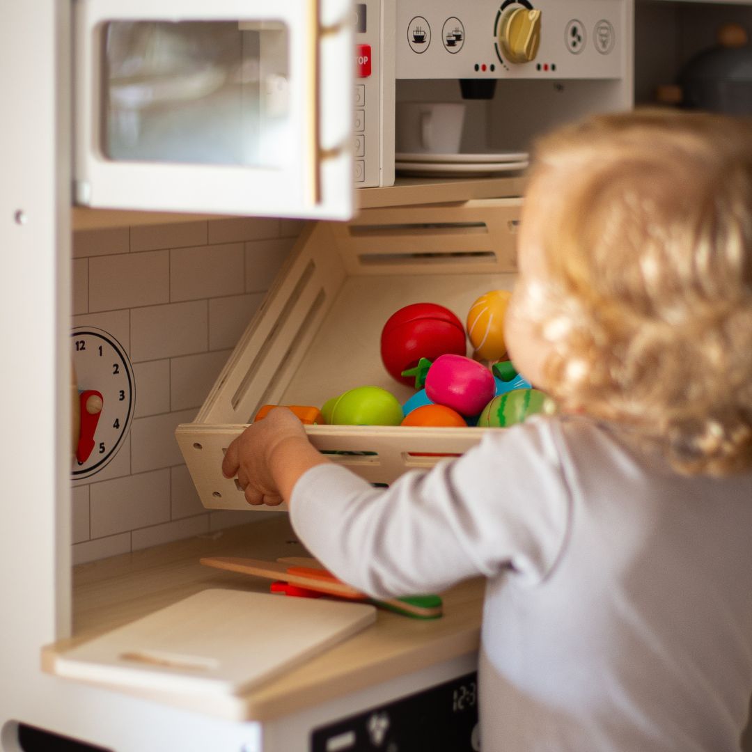 Fructe și legume din lemn pentru tăiere