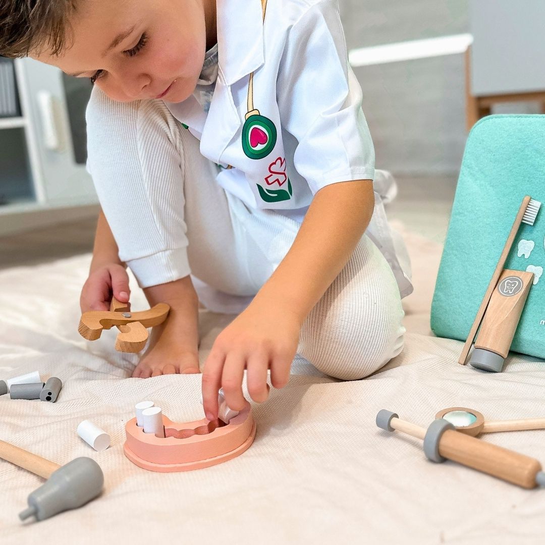 Micul set de dentist